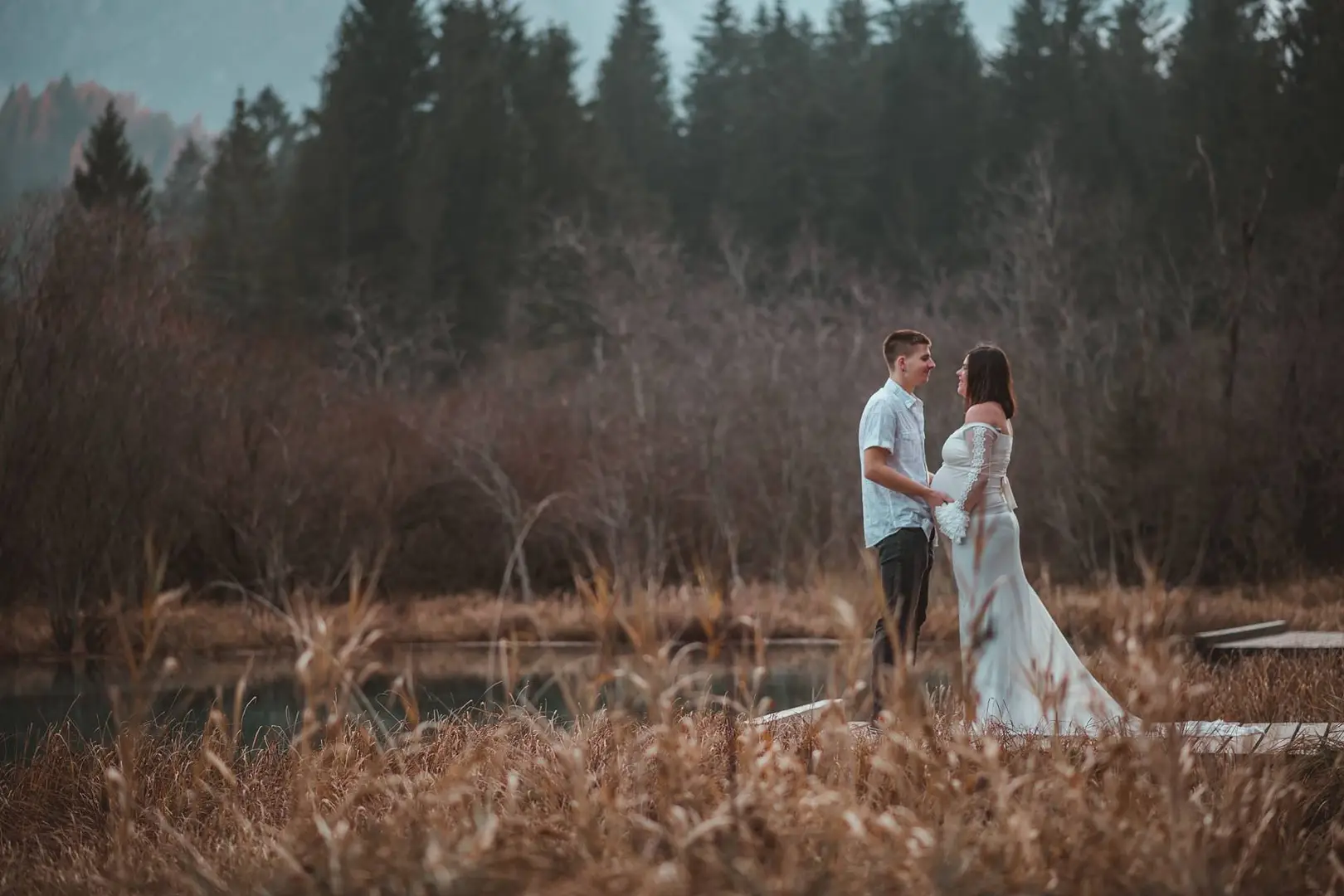 "Romantični trenutki iz intimne poroke Bled, Slovenija"