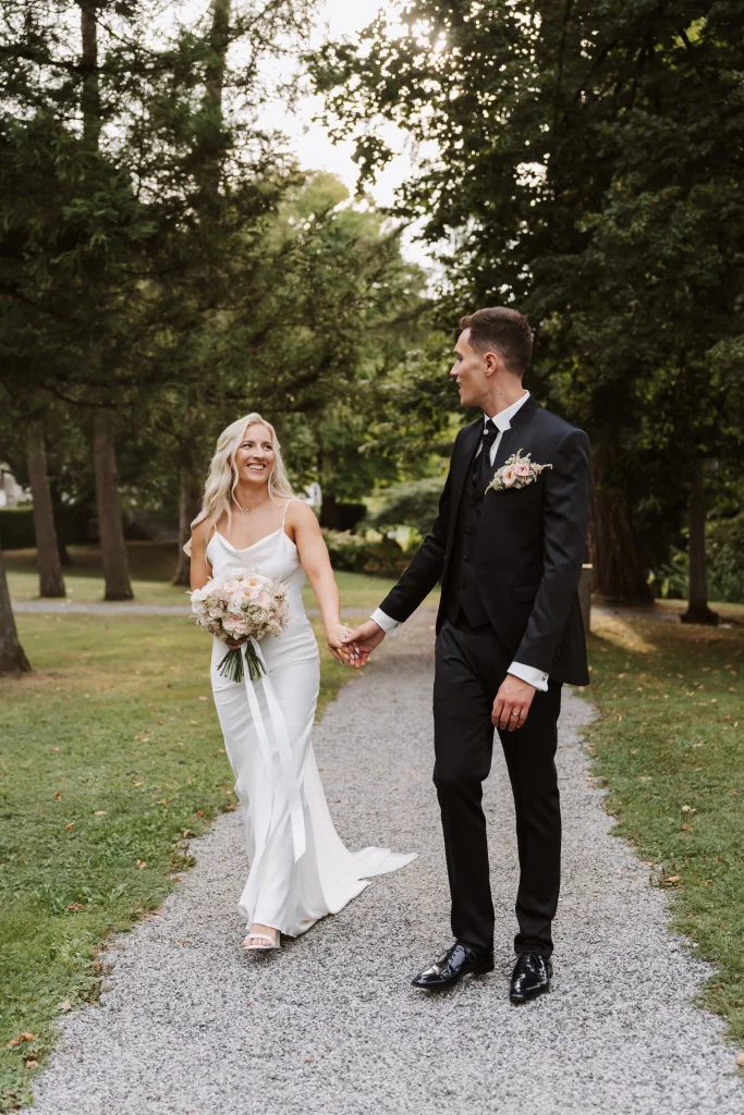 "Lake Bled elopement – Intimate wedding ceremony surrounded by nature and in Vila Bled"