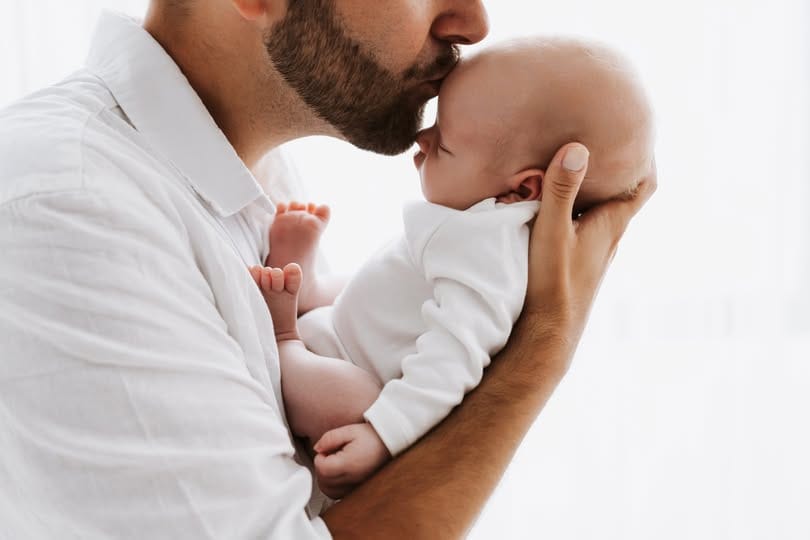 "Fotografiranje novorojenčkov"